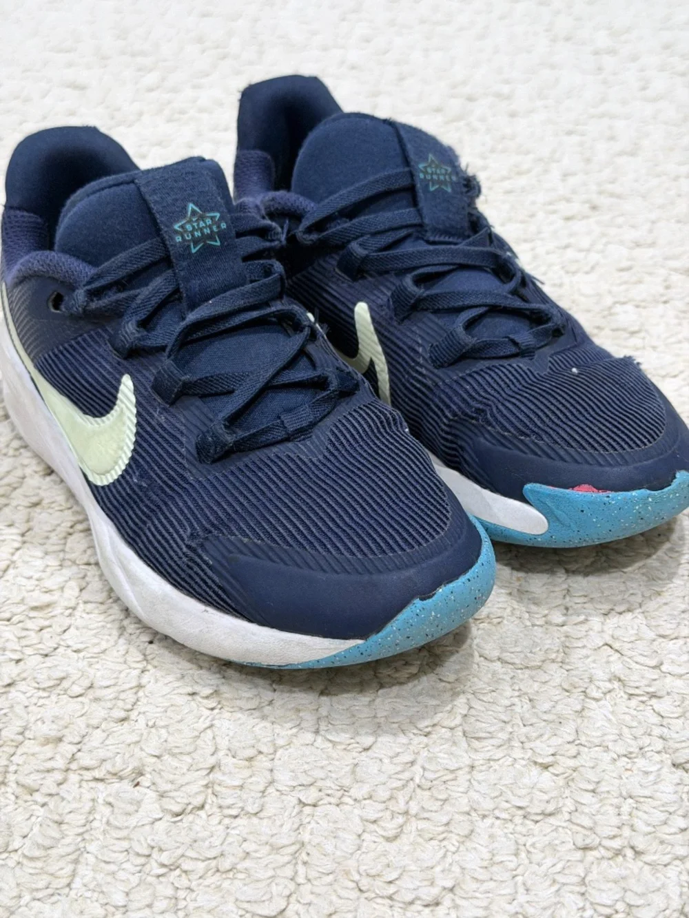 Kids Nike Star Runner 04 Slip On Sneakers Size 1Y